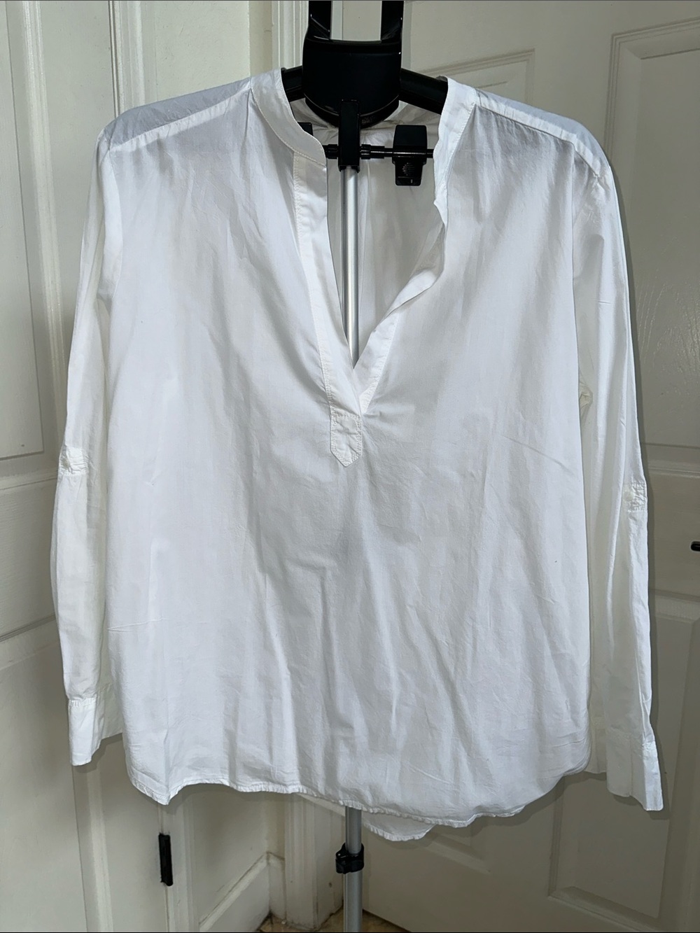 Lou & Grey For LOFT  Women’s White Split Neck Popover Long Sleeved Tunic Shirt